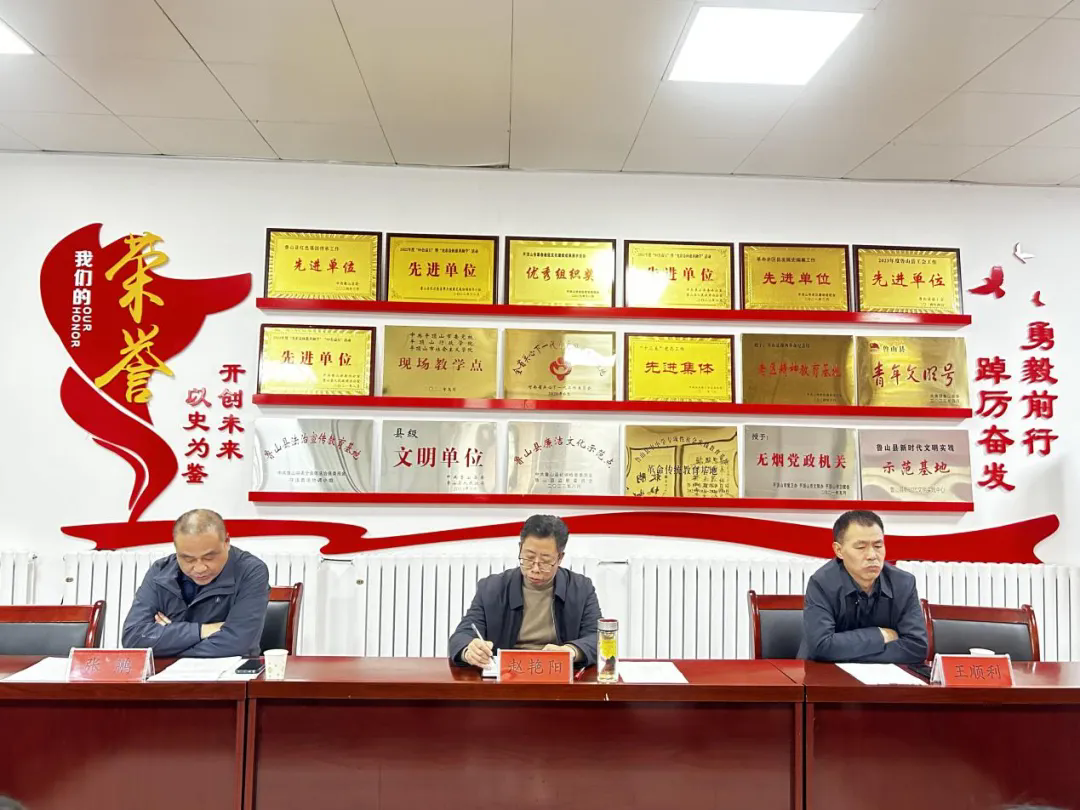 2.webp (1).png 2.webp (1).png