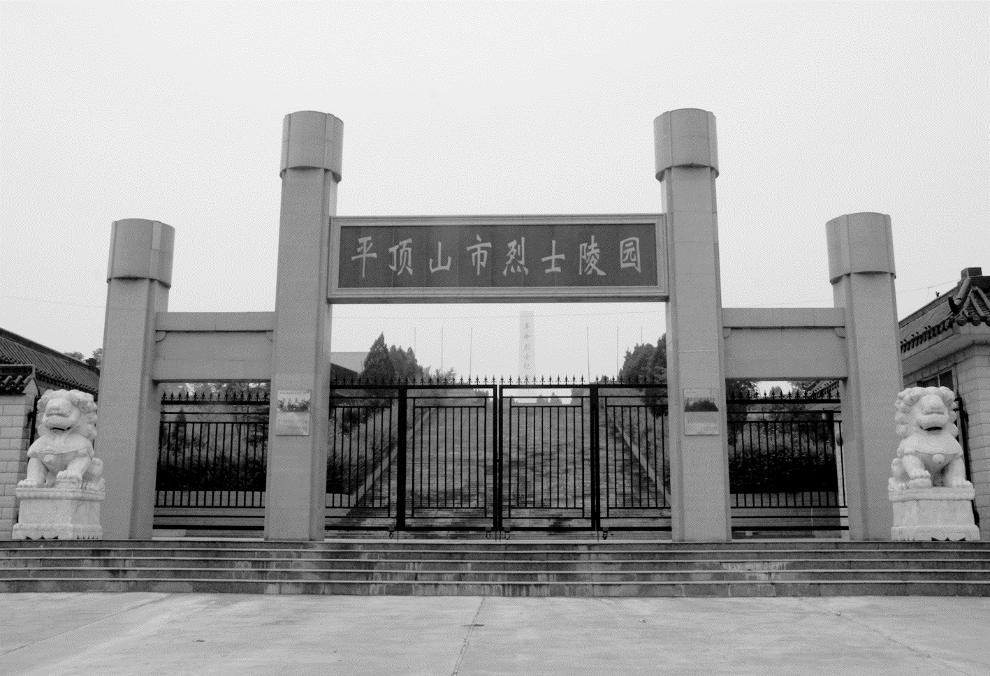 市烈士陵园-1.jpg
